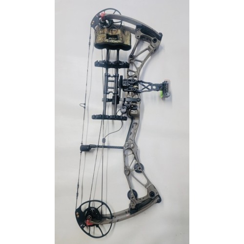 *Consignment* Bowtech Revolt 70# RH Compound Bow *Package*