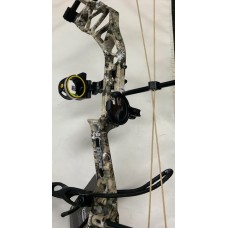 Bear Archery Whitetail Legend PRO 45#-60# RH *Master Hunter Kit Package* - Veil Whitetail